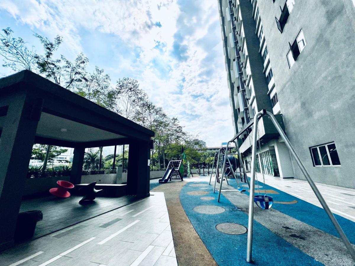 Kama Homestay @Wangsa Maju Kuala Lumpur Zewnętrze zdjęcie